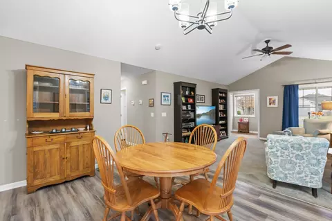 537 Taft Loop S, Cambridge, MN 55008 photo 12