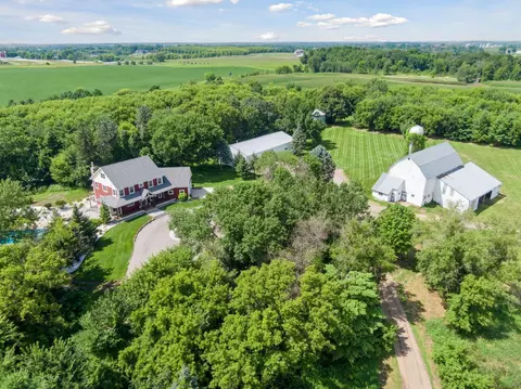 5280 Salem Ln, Greenfield, MN 55357