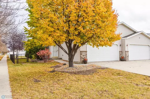 3308 Van Buren St S, Fargo, ND 58104