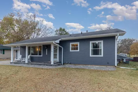11924 Zion St NW, Coon Rapids, MN 55433