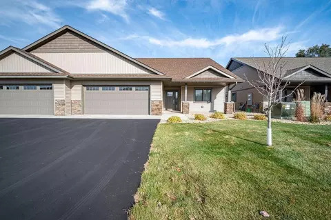 1460 Robert St, Prescott, WI 54021