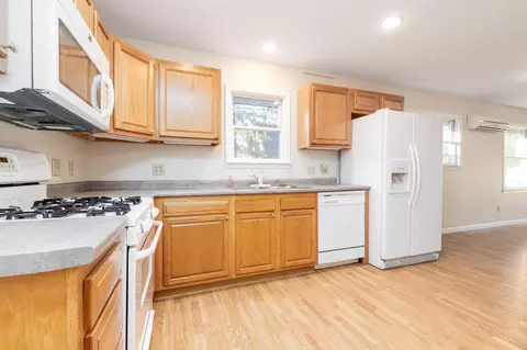 1005 S 10th St, Brainerd, MN 56401 photo 2
