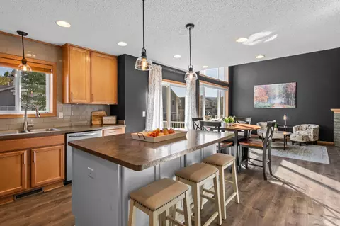 2970 140th Cir #1203, Rosemount, MN 55068