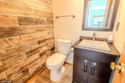 10709 Unity St NW, Coon Rapids, MN 55433 photo 12