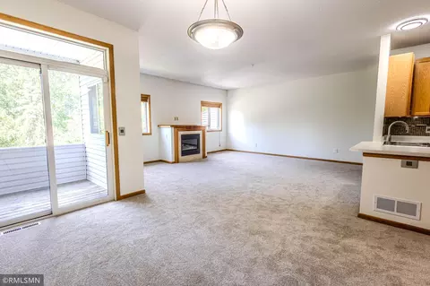 10709 Unity St NW, Coon Rapids, MN 55433 photo 9