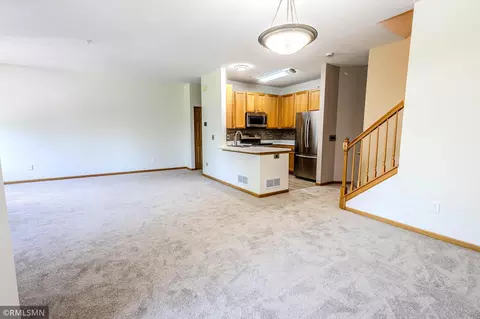 10709 Unity St NW, Coon Rapids, MN 55433 photo 6