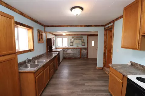 114 Cedar St S, Grey Eagle, MN 56336 photo 4