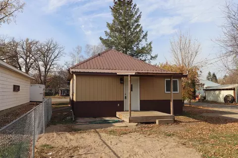 114 Cedar St S, Grey Eagle, MN 56336 photo 3