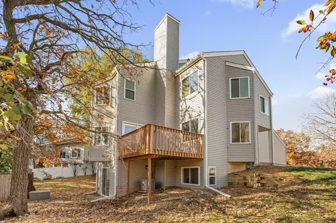 2058 Kings Rd, Eagan, MN 55122 photo 2