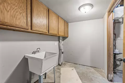 2058 Kings Rd, Eagan, MN 55122 photo 29