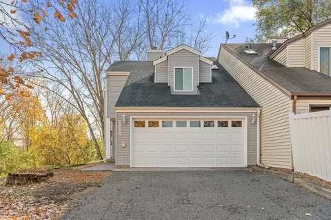2058 Kings Rd, Eagan, MN 55122 photo 30