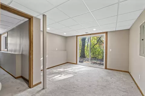2058 Kings Rd, Eagan, MN 55122 photo 28