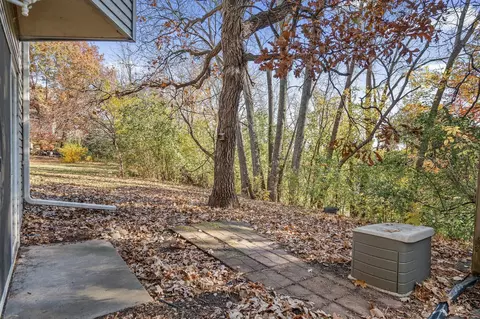 2058 Kings Rd, Eagan, MN 55122 photo 34