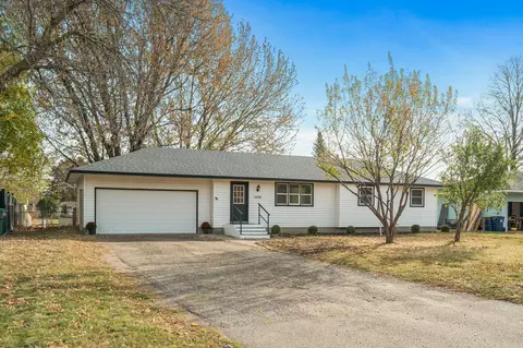 16190 Flagstaff Ave W, Rosemount, MN 55068