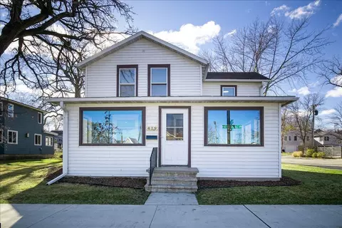 419 N Lakeshore Dr, Lake City, MN 55041