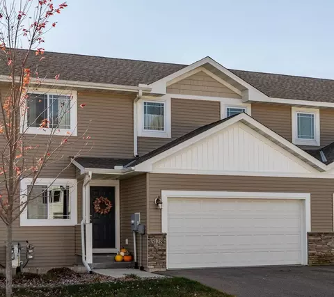 5128 61st St NW, Rochester, MN 55901