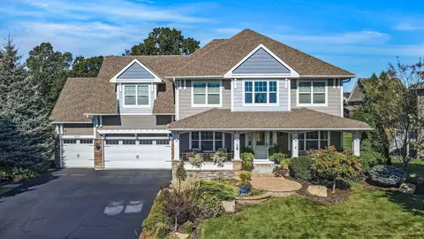 18333 Irvine Ln, Lakeville, MN 55044