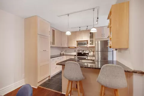 79 Western Ave N #505, Saint Paul, MN 55102
