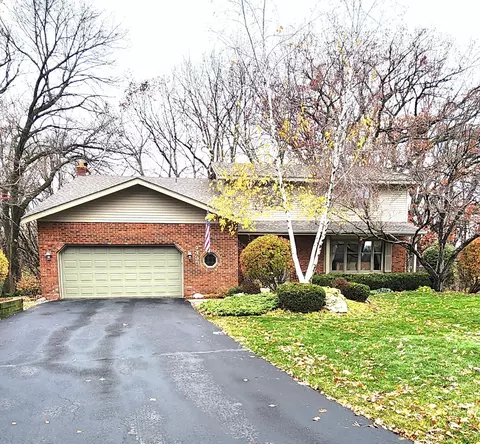 4435 Kirkwood Ln N, Plymouth, MN 55442