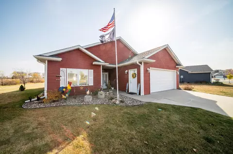6 Abbey Ln, Kasson, MN 55944