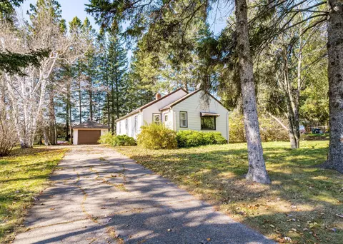 903 23rd St, Scanlon, MN 55720