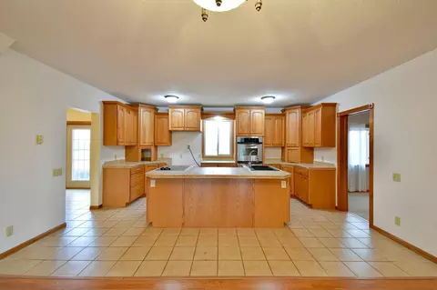 920 70th St NE, Benson, MN 56215 photo 5