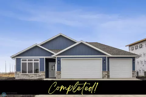 8310 61st St S, Horace, ND 58047