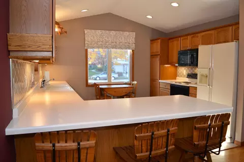 702 Hallstrom Dr, Red Wing, MN 55066 photo 8
