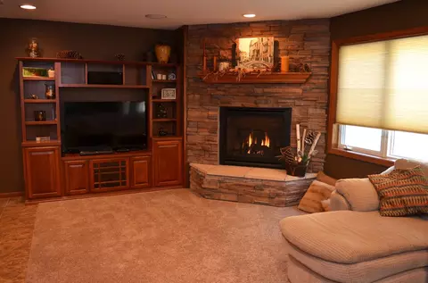 702 Hallstrom Dr, Red Wing, MN 55066 photo 14
