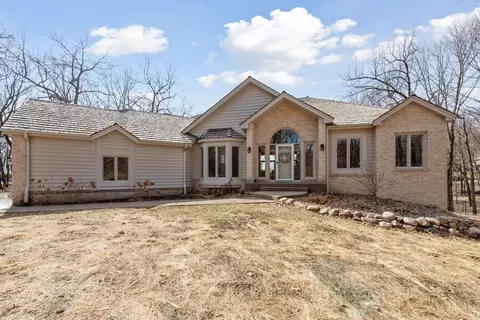 5540 Covington Rd, Shorewood, MN 55331