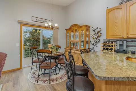 1441 S Trail Cir, Faribault, MN 55021 photo 8