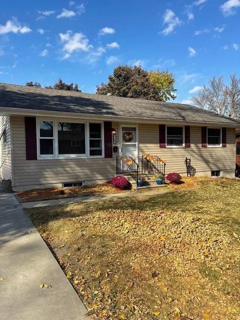 2709 5th Ave NW, Rochester, MN 55901