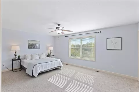 3475 Chestnut Ln, Eagan, MN 55123 photo 14