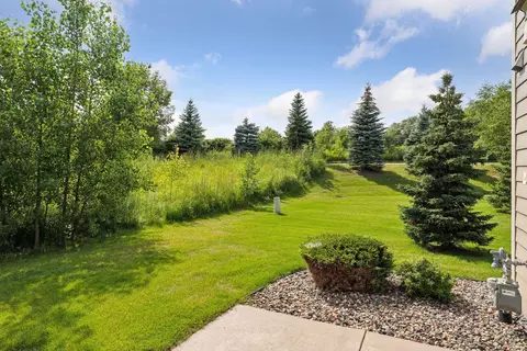 3475 Chestnut Ln, Eagan, MN 55123 photo 34