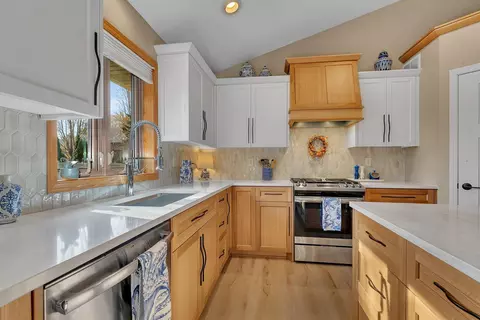 12 Sun Cir, Saint Cloud, MN 56301 photo 10