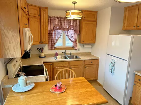 917 12th Ave SE, Saint Cloud, MN 56304 photo 6