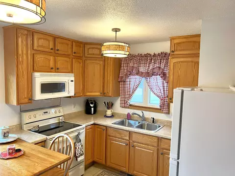 917 12th Ave SE, Saint Cloud, MN 56304 photo 4
