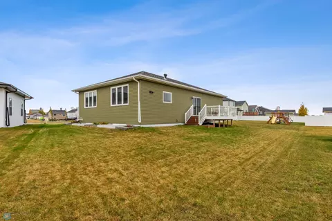 516 6 St E, Horace, ND 58047 photo 39