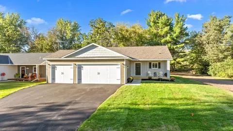 210 4th St, Mora, MN 55051 photo 2