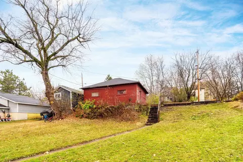 2325 W 9th St, Duluth, MN 55806 photo 6