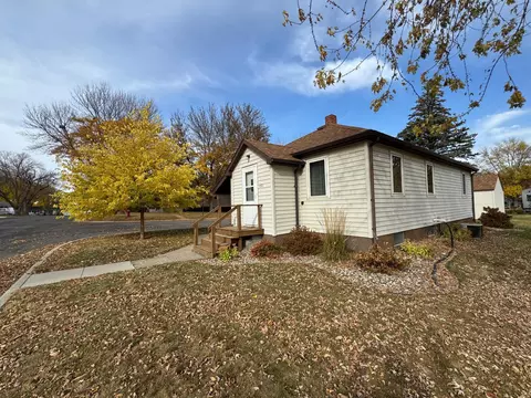 108 W Maple St, Marshall, MN 56258 photo 19
