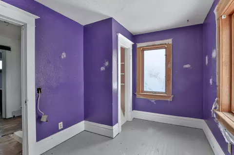 Bedroom - 403 2nd St, Lyle, MN 55953 photo 3 of 4