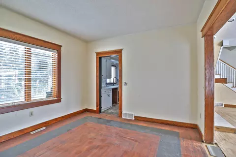 Living - 403 2nd St, Lyle, MN 55953 photo 4 of 4