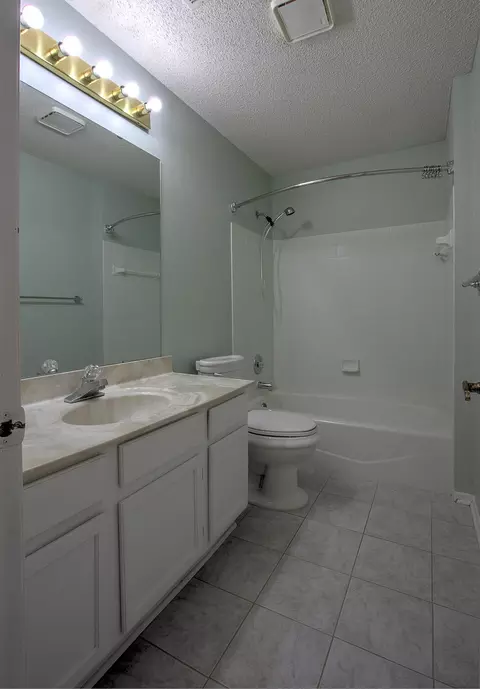 3845 Heather Dr, Eagan, MN 55122 photo 15