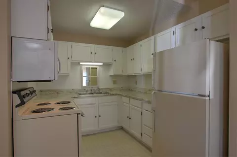 3845 Heather Dr, Eagan, MN 55122 photo 10