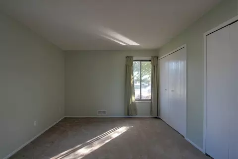 3845 Heather Dr, Eagan, MN 55122 photo 13