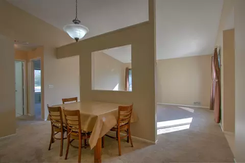 3845 Heather Dr, Eagan, MN 55122 photo 9