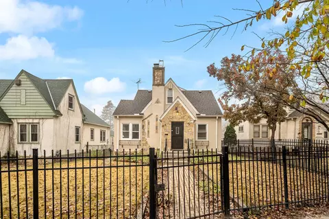 1415 Washburn Ave N, Minneapolis, MN 55411