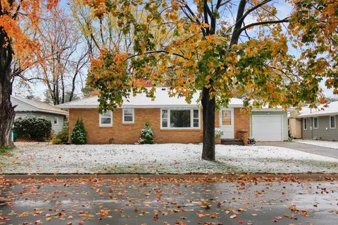 853 Jefferson St, Anoka, MN 55303