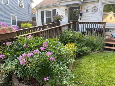 224 S 5th St, Le Sueur, MN 56058
